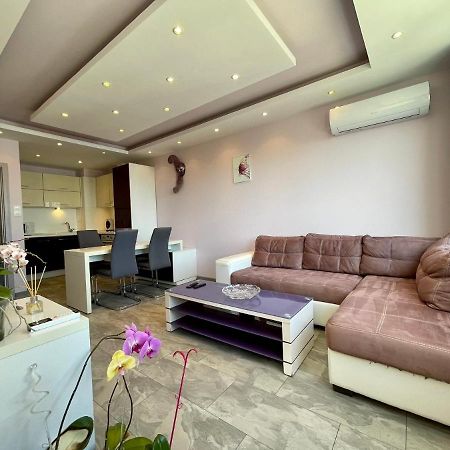 Апартамент Чаролит / Apartment Charoite 부르가스 외부 사진