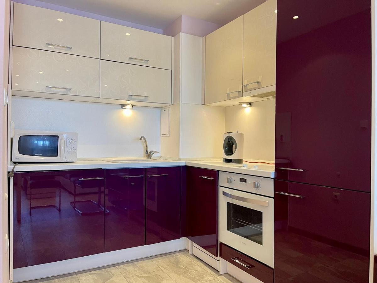 Апартамент Чаролит / Apartment Charoite 부르가스 외부 사진