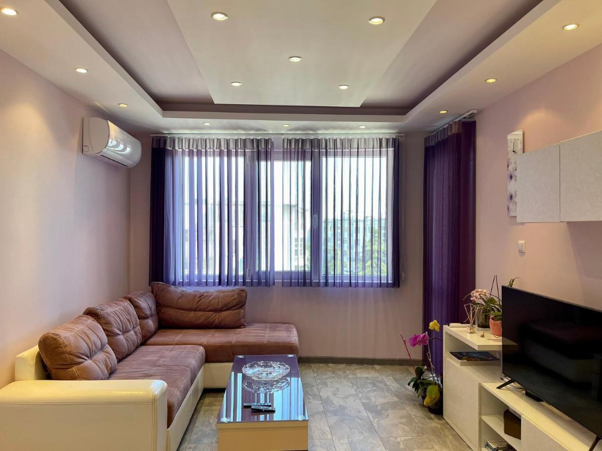 Апартамент Чаролит / Apartment Charoite 부르가스 외부 사진