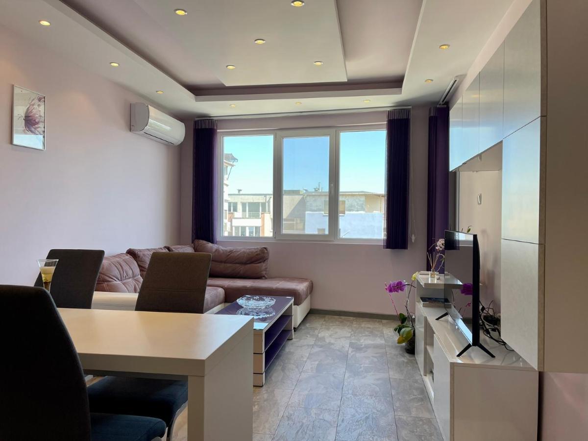 Апартамент Чаролит / Apartment Charoite 부르가스 외부 사진